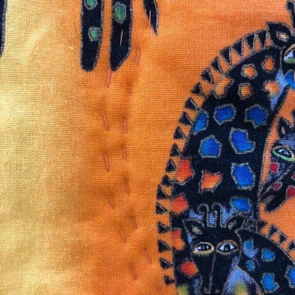 LAUREL BURCH Hand Quilted Wall Hanging 40